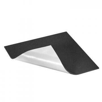 Zaštitna građevinska prostirka za ravne krovove, sa aluminijumskom laminacijom